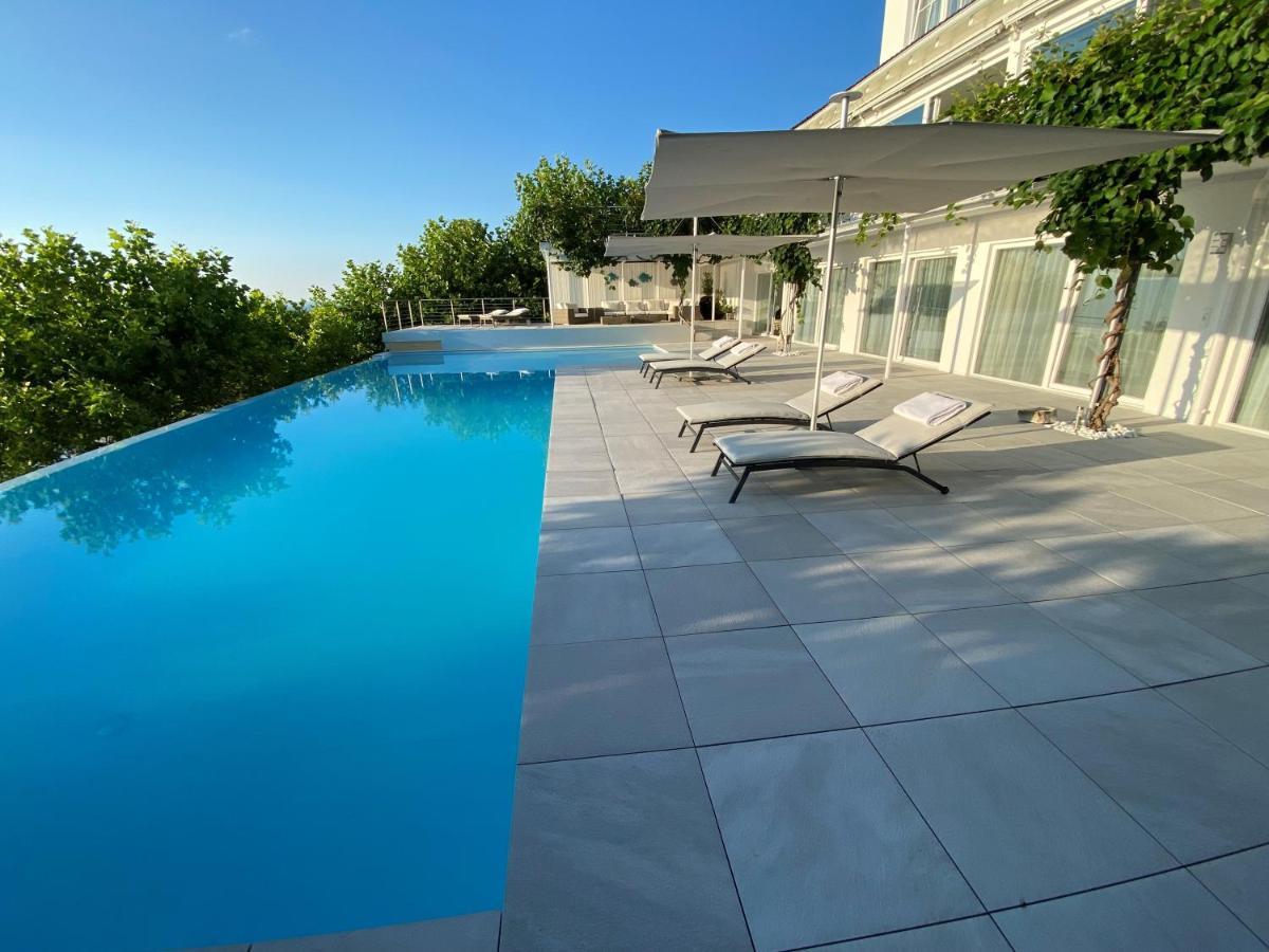 Villa Uber Dem Bodensee - Hauptwohnung Лохау Екстер'єр фото
